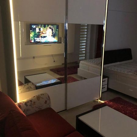Ana Studio Apartment Galac Kültér fotó