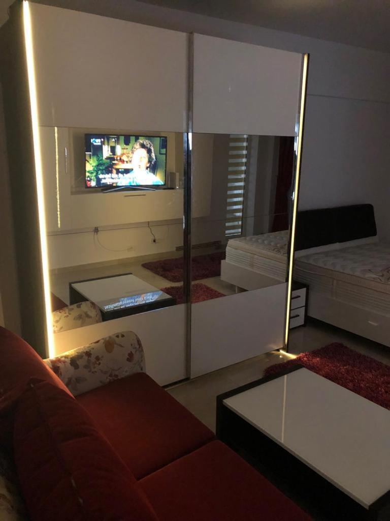 Ana Studio Apartment Galac Kültér fotó